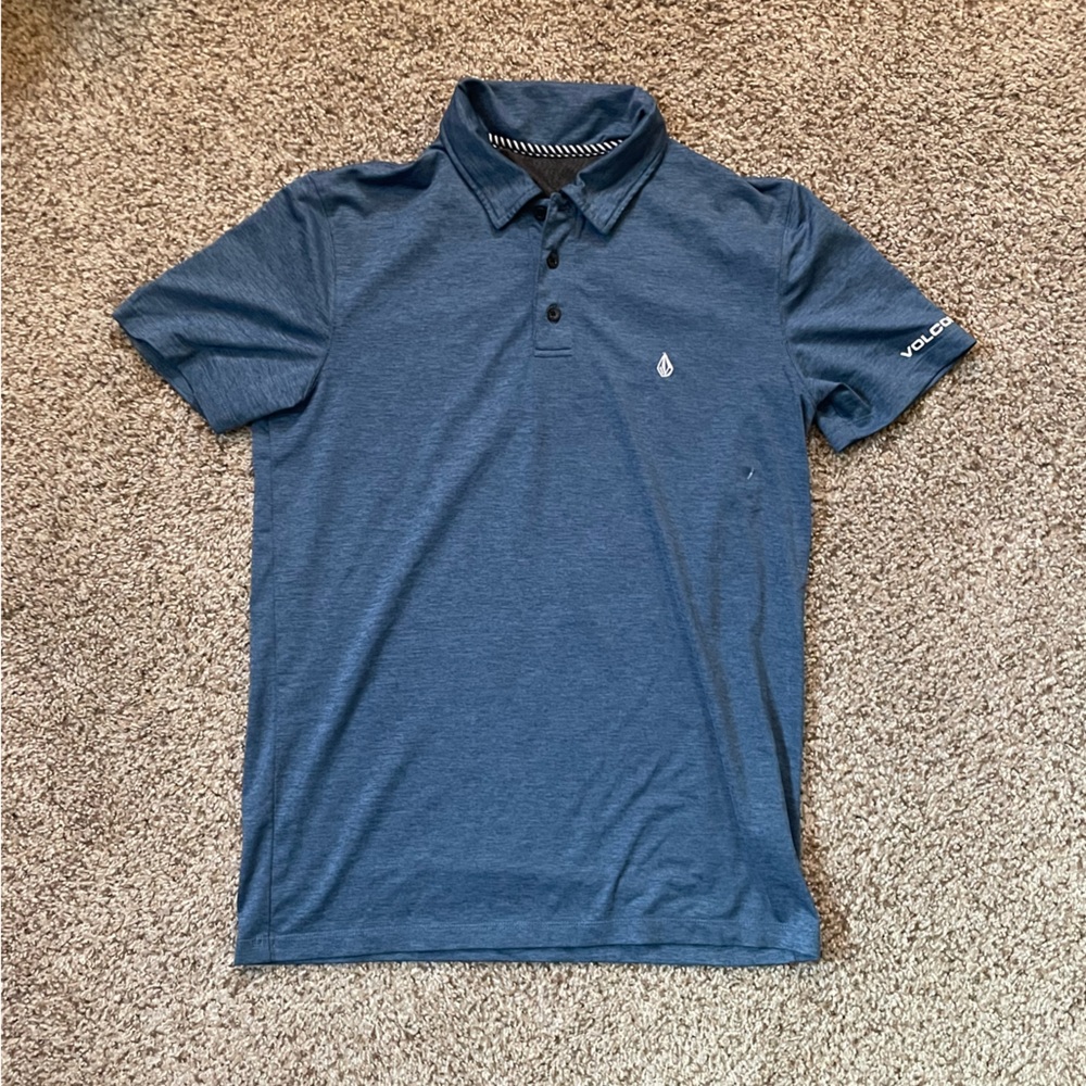 Volcom tech polo shirt size M